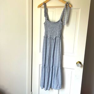 Size M. Good luck Gem dress from Nordstrom.